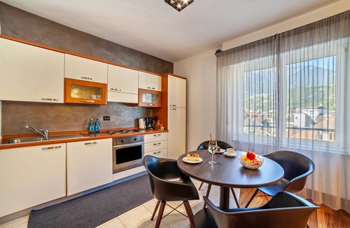 Merano Historic Center Apartamento | Apartamento 'König - The King 4th' con balcón y Wi-Fi