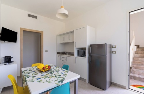 Galatone Apartamento | Apartamento vacacional "Le Scuderie 1" con piscina compartida, terraza compartida y Wi-Fi