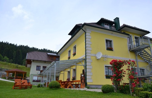 Liebenfels Apartamento | Apartamento de vacaciones Liebenfels para 1 - 6 personas con 2 dormitorios - Apartamento en casa uni