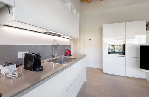Iseo Apartamento | Apartamento vacacional "Little Mier Iseo" con vistas a la montaña, jardín privado y Wi-Fi