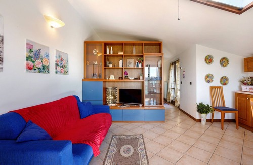 Cesate Apartamento | Holiday Apartment "Luca" with Private Terrace