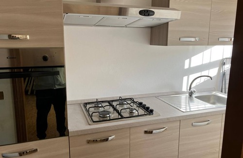 Viserbella Apartamento | Apartamento vacacional "Luna" con vistas al mar, jardín compartido y Wi-Fi