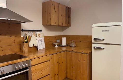 Maloja Apartamento | Apartamento de vacaciones Maloja para 1 - 4 personas con 2 dormitorios - Apartamento en casa unifami