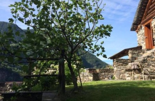 Lavizzara Apartamento | Apartamento de vacaciones Menzonio para 1 - 2 personas - Casa pareada