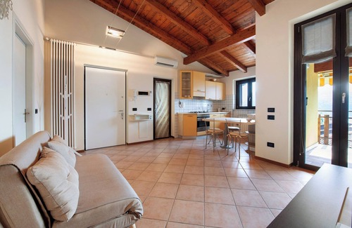 Marone Apartamento | Apartamento vacacional 'Miralago Marone' con vistas al lago, balcón privado y Wi-Fi