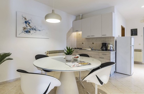 Rabac Apartamento | Apartamento vacacional con vista al mar
