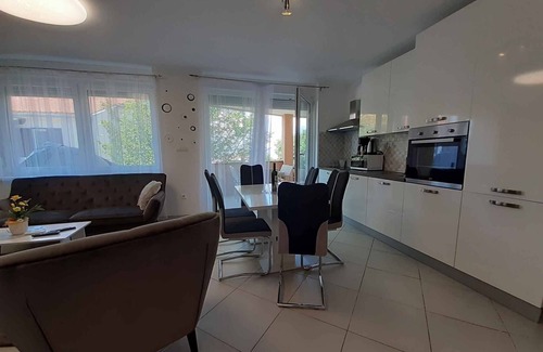 Milcetici Apartamento | Apartamento vacacional para cinco personas con hidromasaje