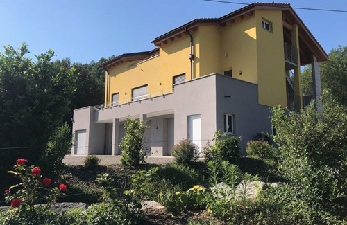 Monteggio Apartamento | Apartamento de vacaciones Monteggio para 1 - 4 personas con 2 dormitorios - Apartamento en casa unif