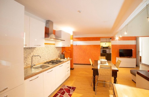 Piazza Apartamento | Apartamento de vacaciones Mondovì para 1 - 7 personas con 2 dormitorios - Apartamento en casa unifam