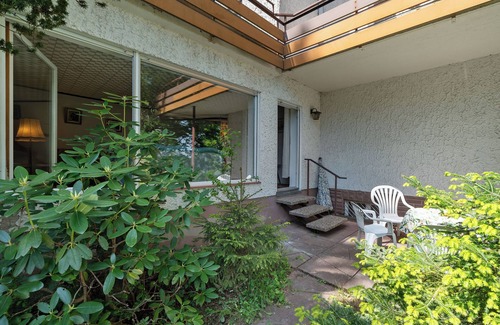 Bad Wildbad Apartamento | Apartamento 'N.º 10' con vista montaña y terraza privada; perros adicionales bajo petición