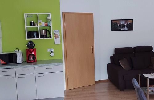 Kolkwitz Apartamento | Apartamento 'In Spreewaldnähe' con piscina compartida, terraza compartida y Wi-Fi
