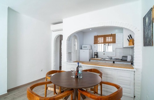 Oasis del Capistrano Apartamento | Holiday apartment Nerja for 1 - 4 persons with 2 bedrooms - Holiday apartment
