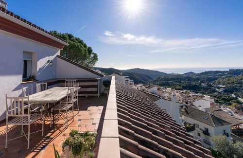 Ojen Apartamento | Holiday apartment Ojen for 1 - 3 persons with 1 bedroom - Holiday apartment