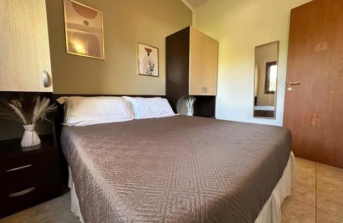 Mattinata Casa | Holiday Apartment orchidea with swimming pool and private beach -2
