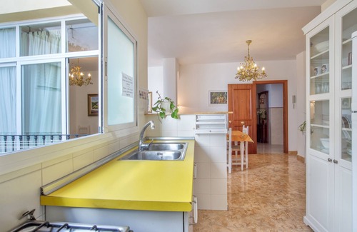 Farajan Apartamento | Bonita "Planta Baja Casa Carmen y Andrés" con terraza compartida y jardín; se permiten mascotas
