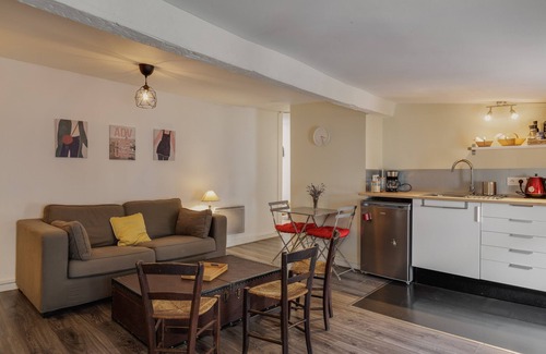 Grand Parc-Paul Doumer Apartamento | Apartamento vacacional 'Proche Jardin Public'