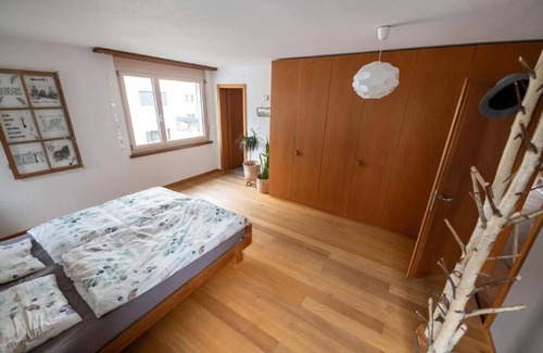 Raron Apartamento | Holiday apartment Raron for 7 persons with 4 bedrooms - Multistorey holiday home/maisonette