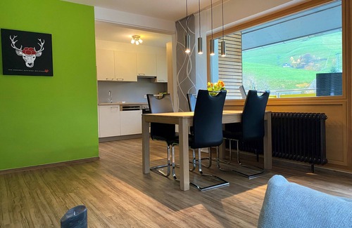 Untermunstertal Apartamento | Apartamento 'Rotenbuck, Typ B' con vistas a la montaña, balcón y Wi-Fi
