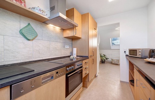 Moessingen Apartamento | Holiday Apartment Rosengarten with Balcony and Wi-Fi