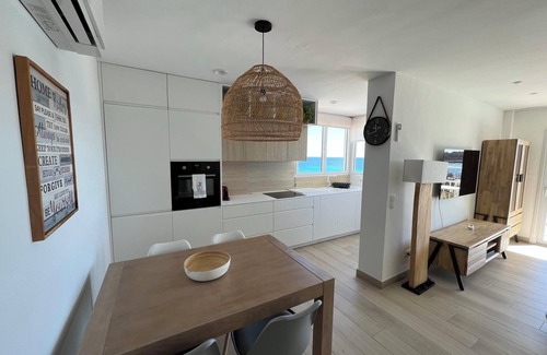 Sant Llorenc des Cardassar Apartamento | Apartamento vacacional 'Sea Club Apartment Cala Millor 3' cerca de la playa con balcón