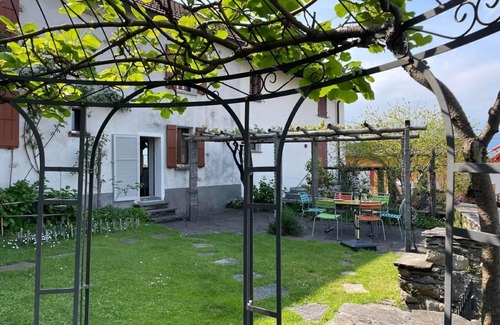 Gambarogno Apartamento | Apartamento de vacaciones S. Nazzaro para 1 - 5 personas con 2 dormitorios - Apartamento en casa uni