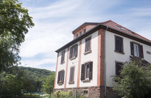 Saverne Apartamento | Apartamento de vacaciones Saverne para 1 - 4 personas con 2 dormitorios - Apartamento en casa unifam