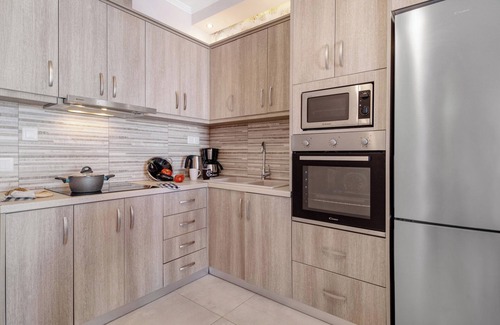 Tsoukaladhes Villa | Apartamento vacacional "Suite Irida" con vistas al mar, 2 terrazas y Wi-Fi
