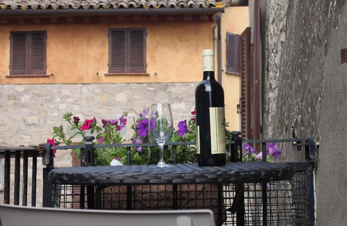 Todi Apartamento | Apartamento de vacaciones Todi para 1 - 4 personas con 2 dormitorios - Apartamento en casa unifamili