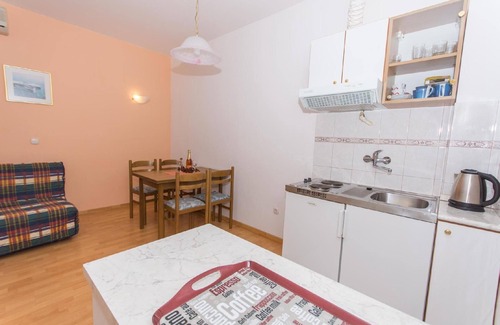 Trogir Apartamento | Apartamento de vacaciones Trogir para 1 - 4 personas con 2 dormitorios - Casa pareada
