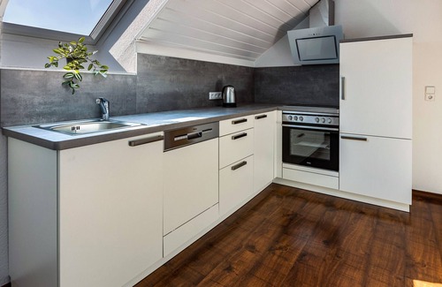 Pfullendorf Apartamento | Apartamento vacacional 'Ülger' con jardín, balcón y Wi-Fi