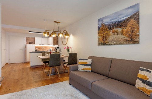 Mauterndorf Apartamento | Holiday apartment with magnificent mountain view