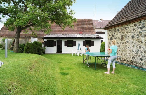 Sec Apartamento | Apartamento vacacional con Wifi, hermoso jardín, pista de tenis y piscina