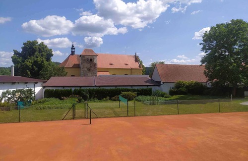 Sec Apartamento | Apartamento vacacional con Wifi, hermoso jardín, pista de tenis y piscina