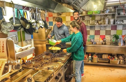 Burghaslach Apartamento | Apartamento vacacional 'Wohnung 1' con jardín comunitario y wifi