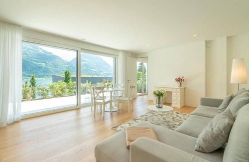 Sarnen Apartamento | Apartamento de vacaciones Wilen para 1 - 4 personas con 2 dormitorios - Apartamento en chalet de luj
