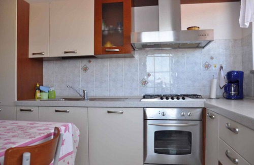 Rabac Apartamento | Apartamento vacacional con balcón y vista al mar