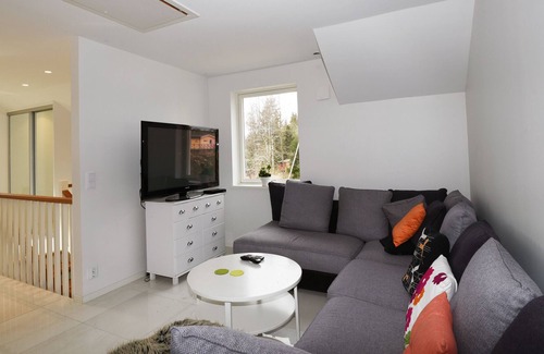 Boras Municipality Apartamento | Holiday apartment with a lake view near Borås | SE08046