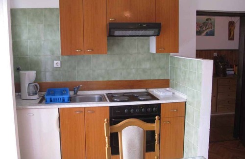 Barbat na Rabu Apartamento | Apartamento vacacional con terraza propia