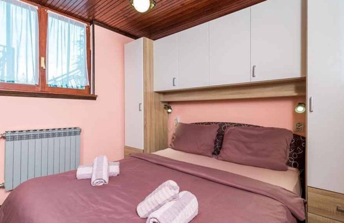 Volosko Apartamento | Apartamento vacacional con una gran terraza y aire acondicionado