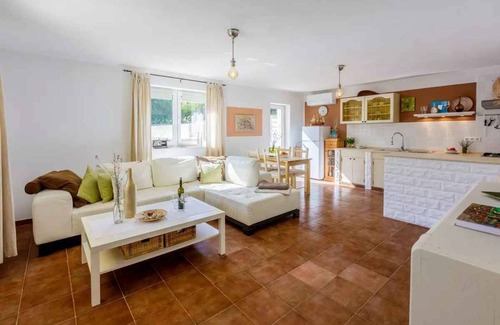 Tribalj Apartamento | Apartamento vacacional con piscina
