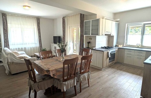 Zamardi Apartamento | Apartamento vacacional con internet en un lugar tranquilo