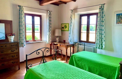 Torgiano Apartamento | Holiday apartment with community pool