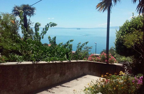 Rijeka Apartamento | Apartamento vacacional con vista al mar