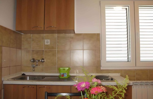 Banjol Apartamento | Apartamento vacacional con terraza y vista al mar