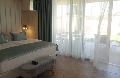 Siofok-Szabadifurdo Apartamento | Apartamento vacacional con vista y aire acondicionado a solo 150m del lago