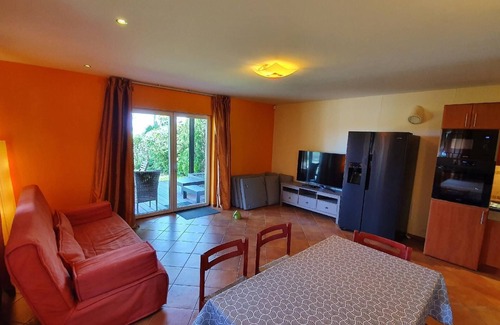 Zamardi Apartamento | Apartamento de vacaciones Zamárdi para 1 - 6 personas con 4 dormitorios - Casa pareada