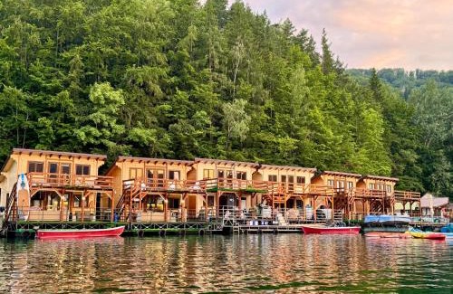 Bicaz Apartamento | Holiday Bicaz Bungalows On The Lake