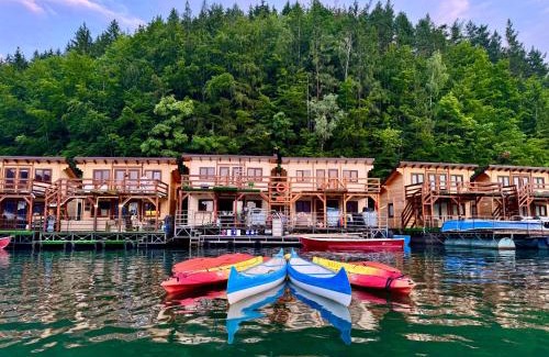 Bicaz Apartamento | Holiday Bicaz Bungalows On The Lake