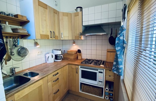 Ouwerkerk Casa | Holiday bungalow for 4 people in a quiet park in Ouwerkerk