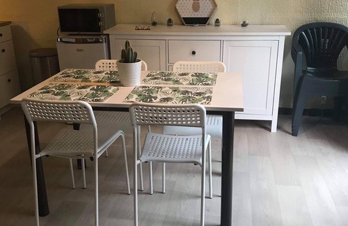 Hastiere-Lavaux Casa | Bungalow de vacaciones en una zona tranquila cerca de la naturaleza para 4 P.